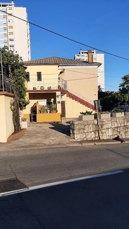 Guesthouse Gasho Rijeka Exterior foto